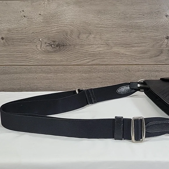 Coach Charles Black Leather Crossbody Messenger Ipad  Bag - Picture 6 of 14